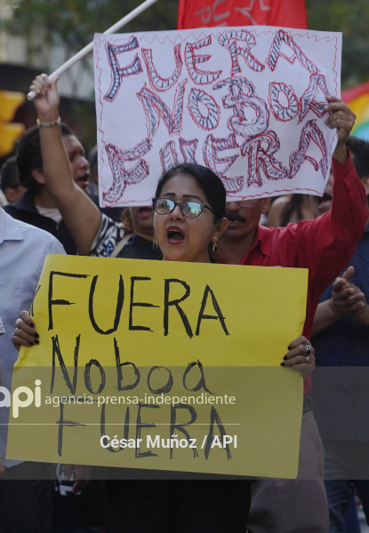 GYE-MARCHA CONTRA NOBOA