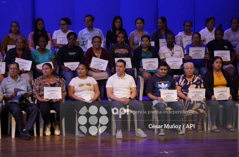 GYE-NOBOA-BONO DESARROLLO