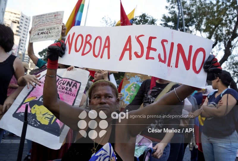 GYE-MARCHA CONTRA NOBOA