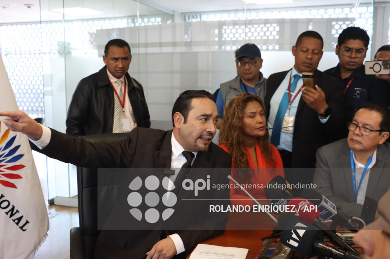 RUEDA DE PRENSA REVOLUCION CIUDADANA