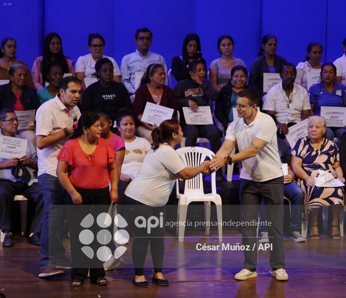 GYE-NOBOA-BONO DESARROLLO