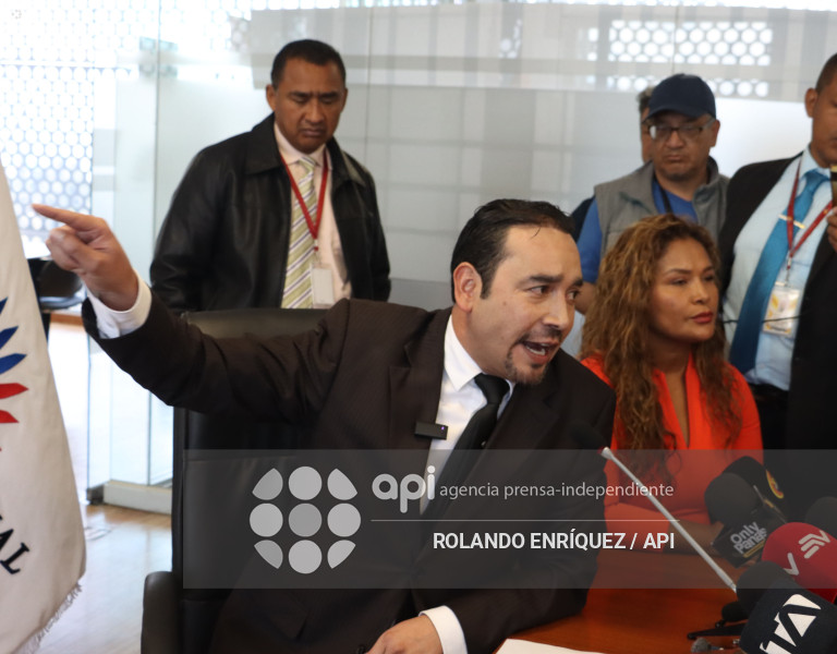 RUEDA DE PRENSA REVOLUCION CIUDADANA