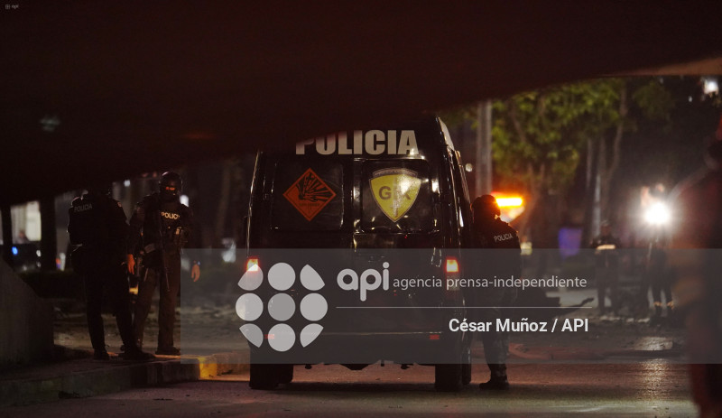 GYE-EXPLOSION CAMIONETA