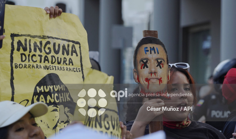 GYE-MARCHA CONTRA NOBOA