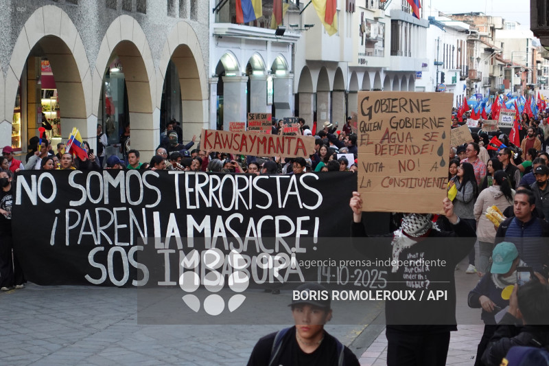 CUENCA-MARCHA CONTRA GOBIERNO DE NOBOA