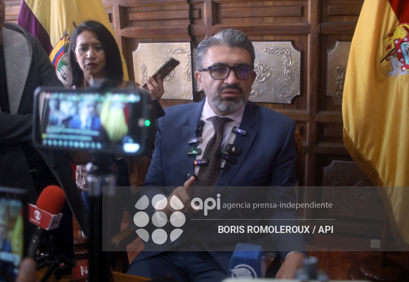 CUENCA-DECLARACIONES-GOBERNADOR AZUAY