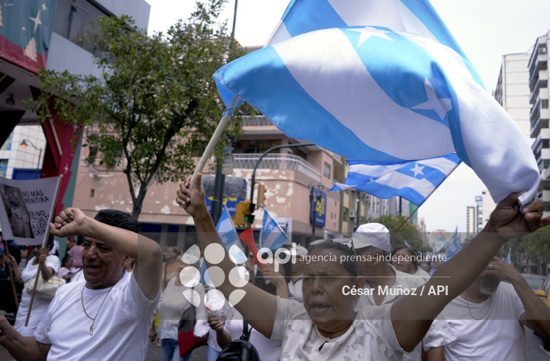 GYE-MARCHA POR LA PAZ
