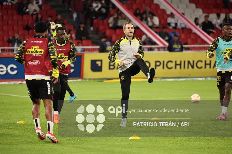 FBL LIGA ECUABET LIGA DE QUITO LDU VS BARCELONA