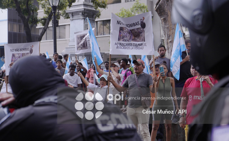 GYE-MARCHA POR LA PAZ