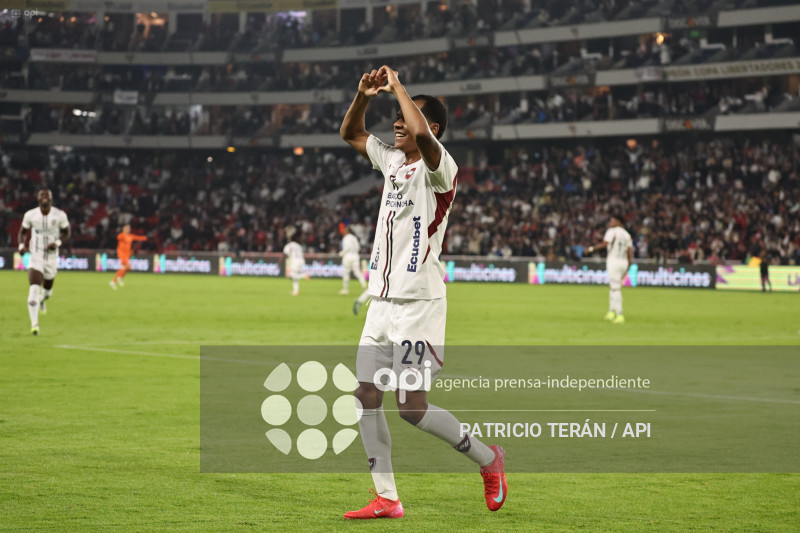 FBL LIGA ECUABET LIGA DE QUITO LDU VS BARCELONA