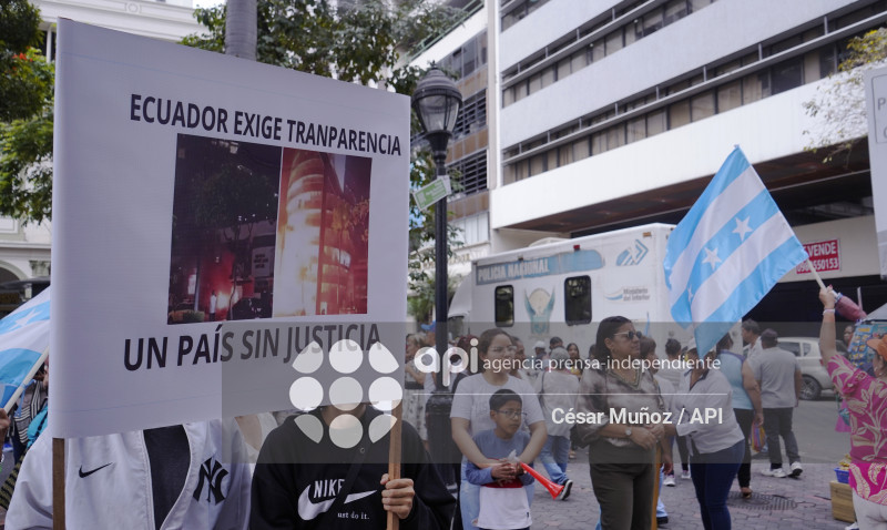 GYE-MARCHA POR LA PAZ