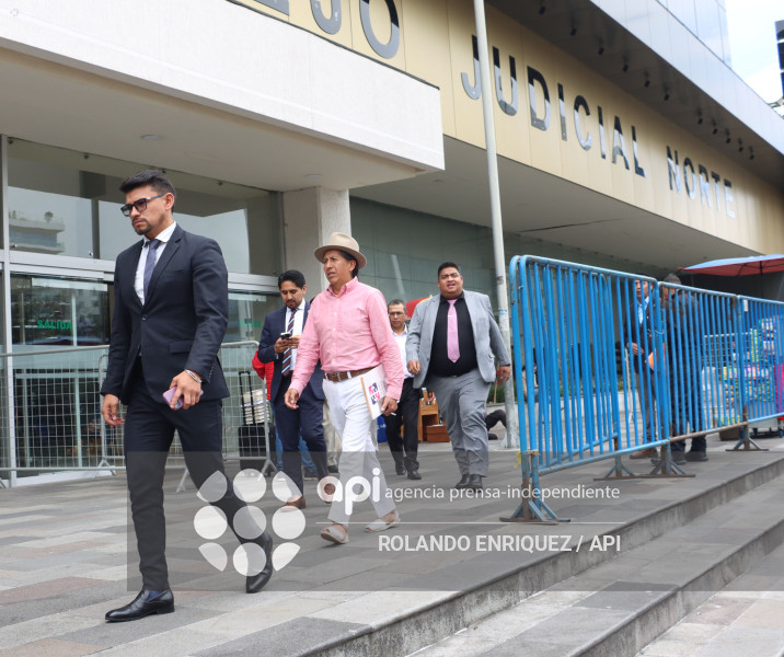 ABOGADOS AUDIENCIA 12 DE OTAVALO