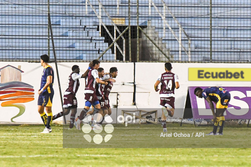 FBL-LIGA ECUABET-DELFIN-MACARA