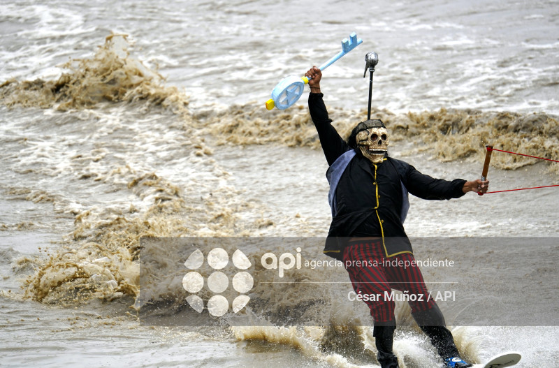 GYE-SHOW PIRATAS DEL GUAYAS