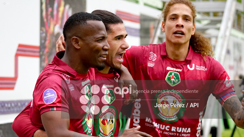 FBL LIGA ECUABET MUSHUC RUNA VINO TINTO