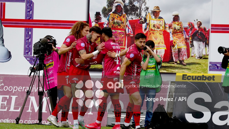 FBL LIGA ECUABET MUSHUC RUNA VINO TINTO