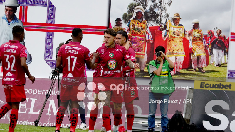 FBL LIGA ECUABET MUSHUC RUNA VINO TINTO