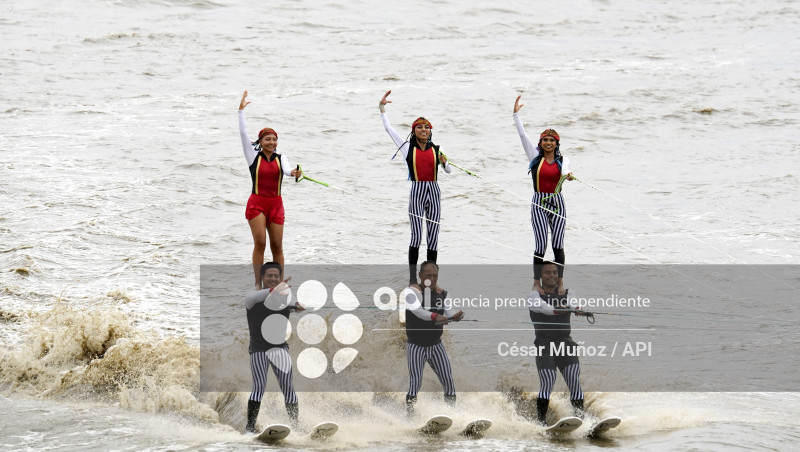 GYE-SHOW PIRATAS DEL GUAYAS