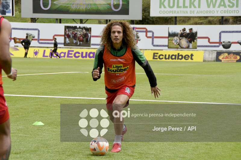 FBL LIGA ECUABET MUSHUC RUNA VINO TINTO