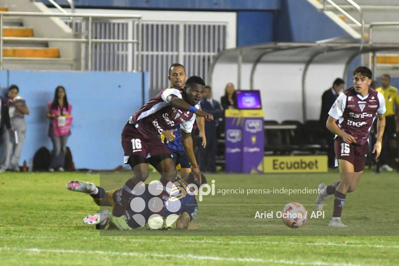 FBL-LIGA ECUABET-DELFIN-MACARA