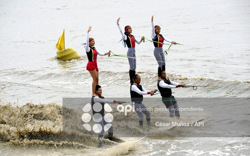 GYE-SHOW PIRATAS DEL GUAYAS