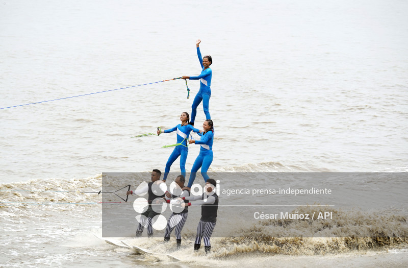 GYE-SHOW PIRATAS DEL GUAYAS