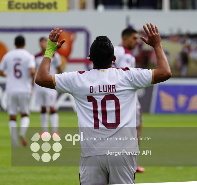 FBL LIGA ECUABET MUSHUC RUNA VINO TINTO