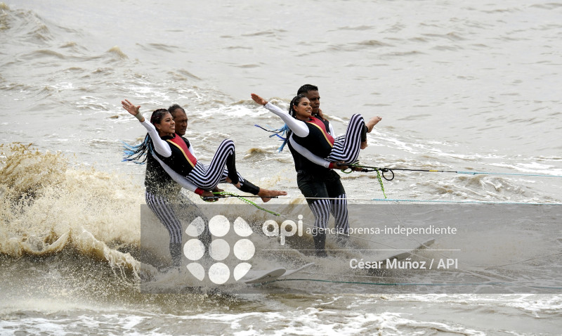 GYE-SHOW PIRATAS DEL GUAYAS