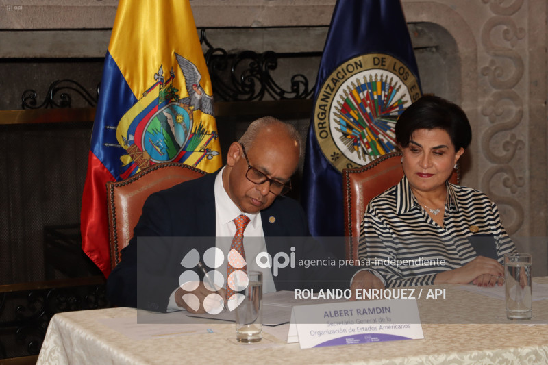 FIRMA ACUERDOS ECUADOR OEA