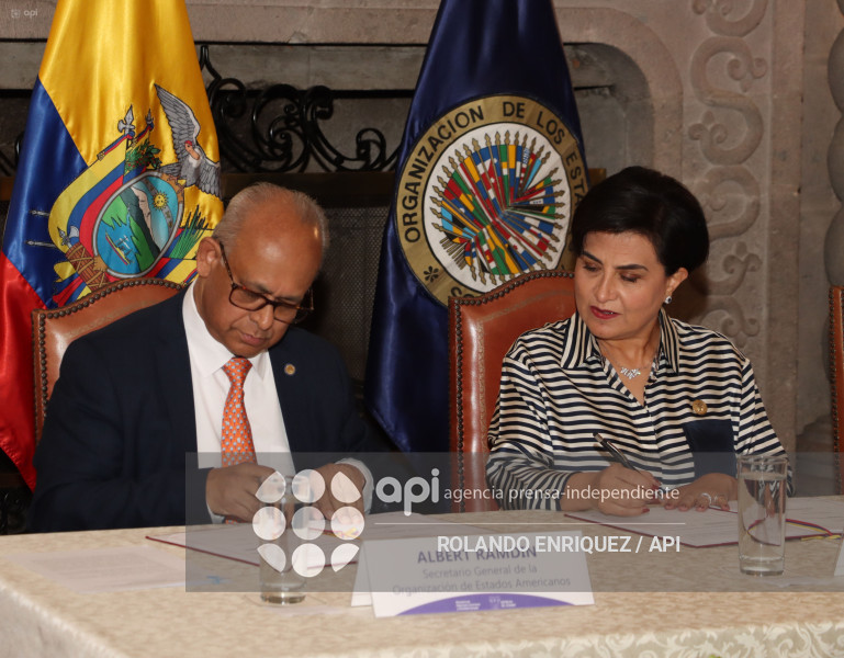 FIRMA ACUERDOS ECUADOR OEA