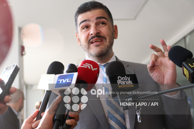 ALCALDE DE GUAYAQUIL COMPARECE ASAMBLEA