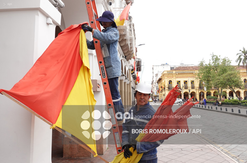 CUENCA-EMBANDERAMIENTO-FIESTAS CUENCA