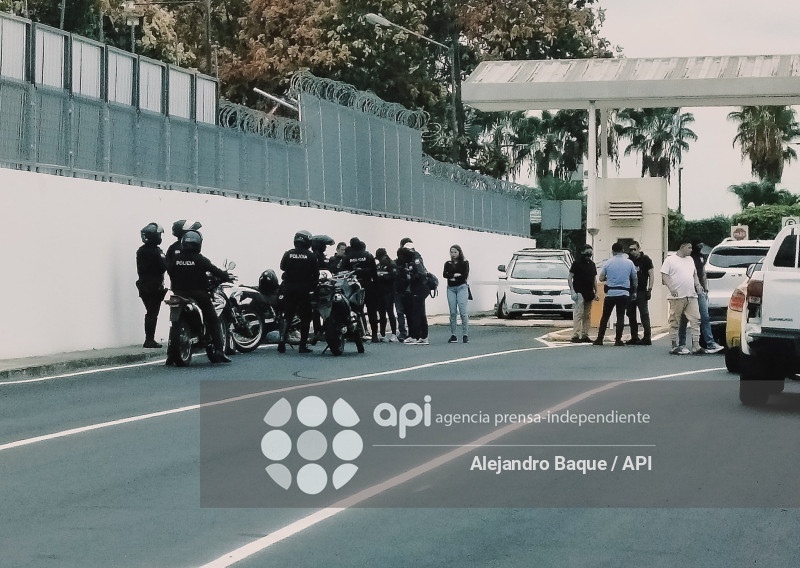 GYE-ALERTA AEROPUERTO