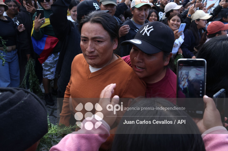 IMBABURA-PARO NACIONAL-DETENIDOS-DIESEL-OTAVALO-CUARTEL DE POLICIA