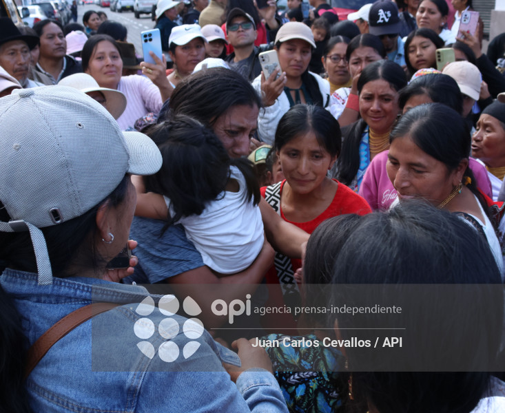 IMBABURA-PARO NACIONAL-DETENIDOS-DIESEL-OTAVALO-CUARTEL DE POLICIA