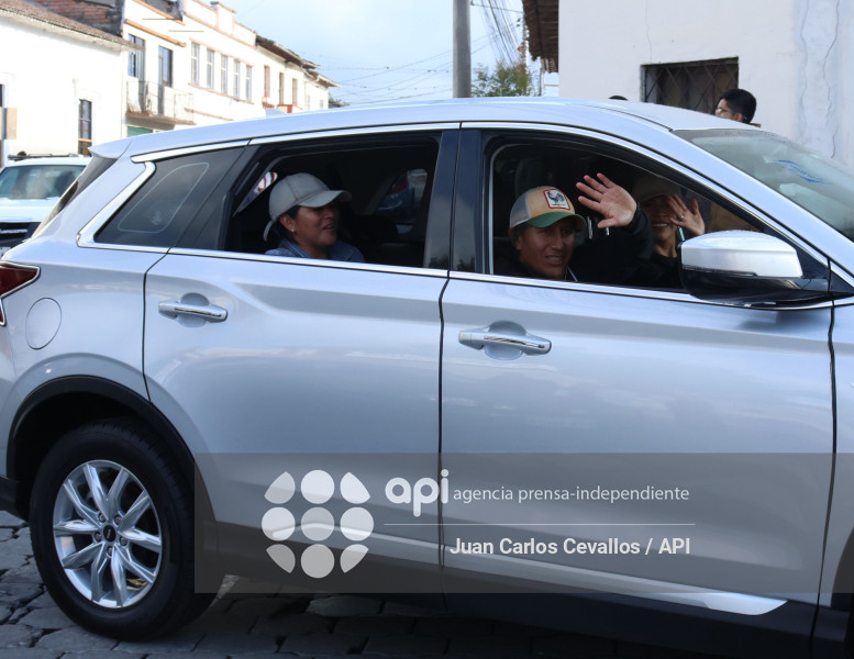 IMBABURA-PARO NACIONAL-DETENIDOS-DIESEL-OTAVALO-CUARTEL DE POLICIA