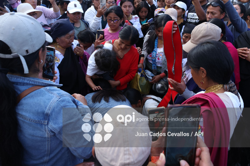 IMBABURA-PARO NACIONAL-DETENIDOS-DIESEL-OTAVALO-CUARTEL DE POLICIA