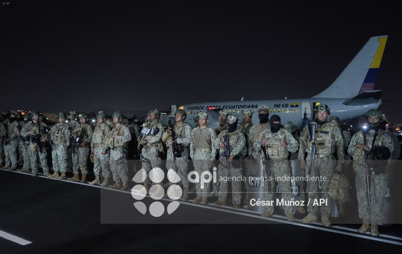 GYE-CONTINGENTE MILITAR GUAYAQUIL