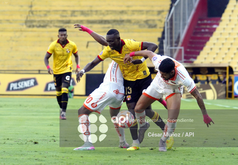 FBL-LIGAECUABET-BARCELONA-LIBERTAD