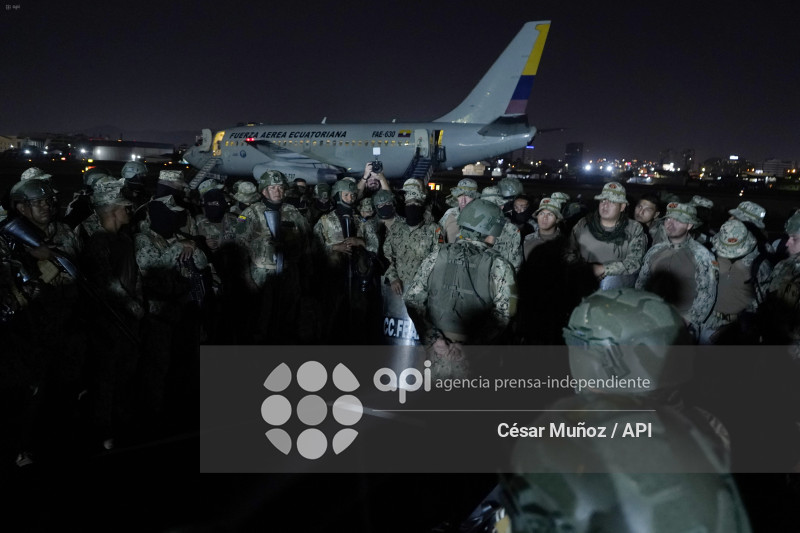 GYE-CONTINGENTE MILITAR GUAYAQUIL