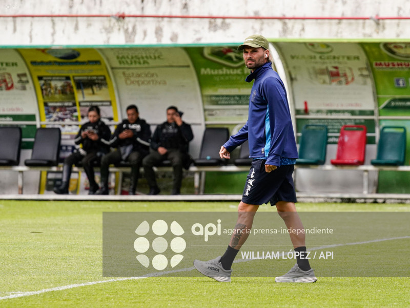 FBL LIGA ECUABET NACIONAL VS MACARA