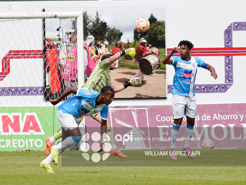 FBL LIGA ECUABET NACIONAL VS MACARA