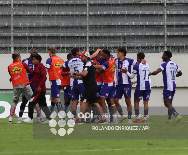 FBL LIGA ECUABET VINO TINTO VS TECNICO UNIVERSITARIO