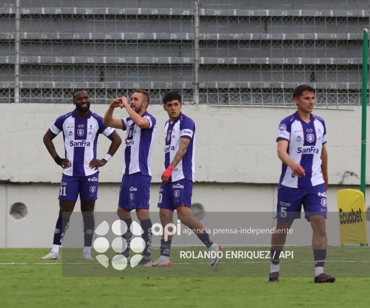 FBL LIGA ECUABET VINO TINTO VS TECNICO UNIVERSITARIO