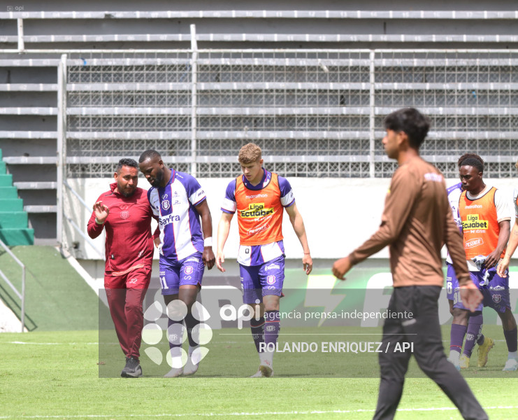 FBL LIGA ECUABET VINO TINTO VS TECNICO UNIVERSITARIO