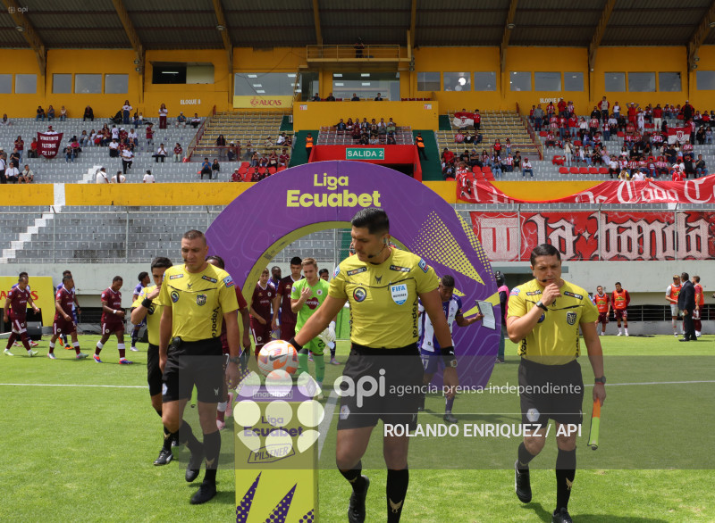 FBL LIGA ECUABET VINO TINTO VS TECNICO UNIVERSITARIO