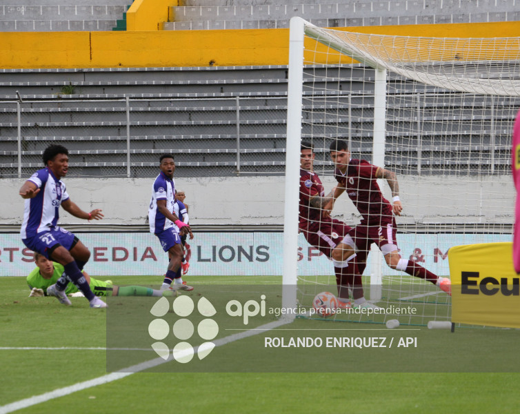 FBL LIGA ECUABET VINO TINTO VS TECNICO UNIVERSITARIO
