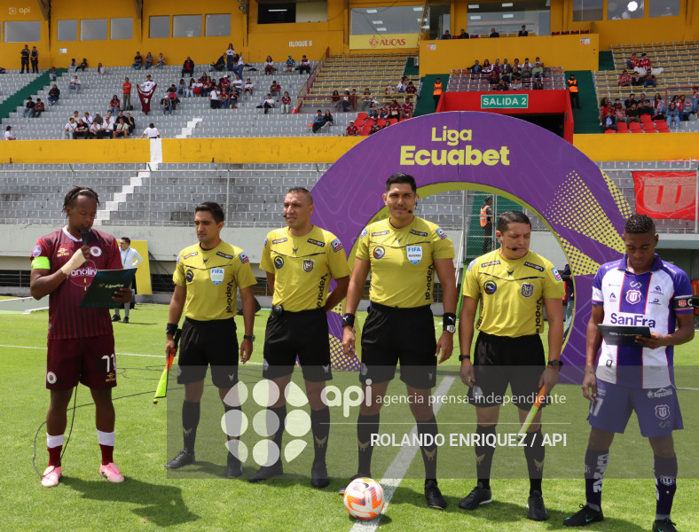 FBL LIGA ECUABET VINO TINTO VS TECNICO UNIVERSITARIO
