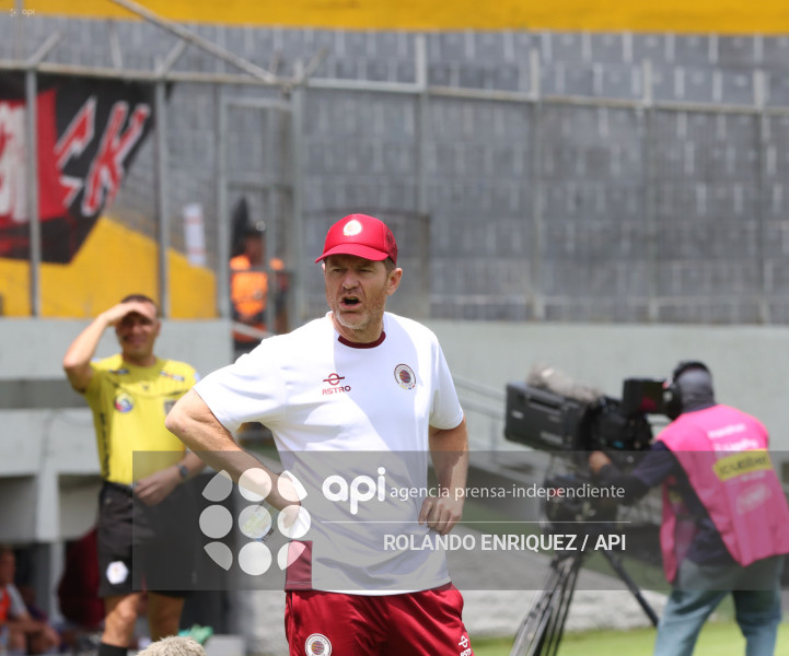 FBL LIGA ECUABET VINO TINTO VS TECNICO UNIVERSITARIO