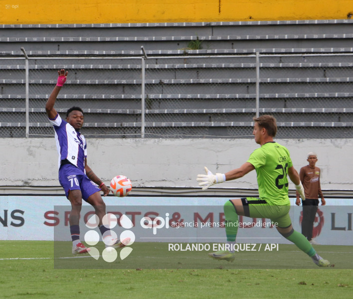 FBL LIGA ECUABET VINO TINTO VS TECNICO UNIVERSITARIO